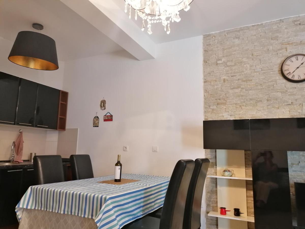 Villa Milla Котор Екстериор снимка