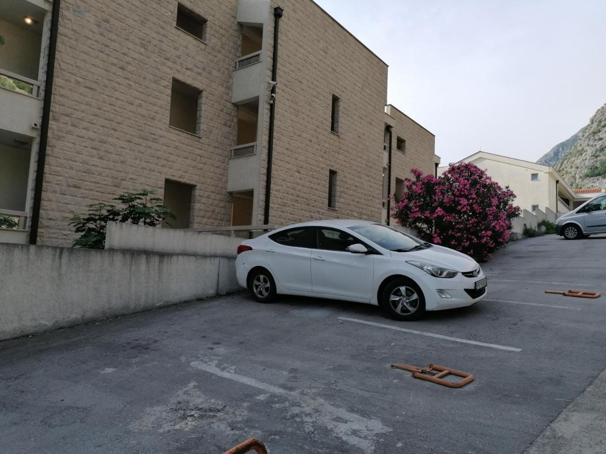 Villa Milla Котор Екстериор снимка
